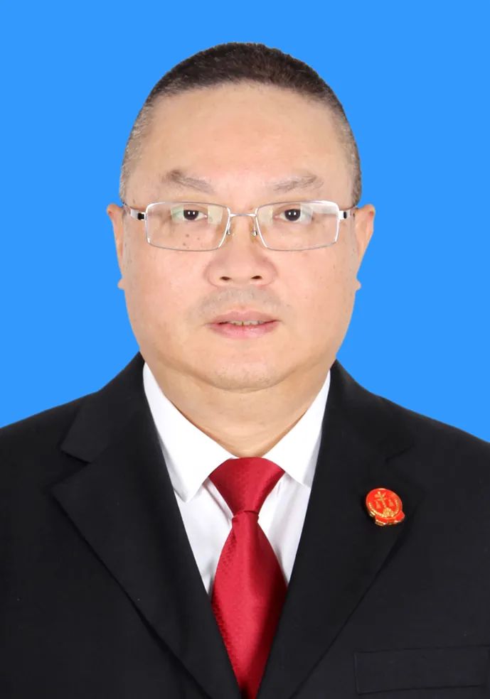 文耀全当选阿坝藏族羌族自治州中级人民法院院长