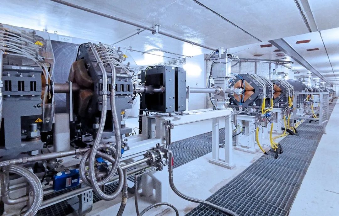 原子加速器官网 澎拜新闻