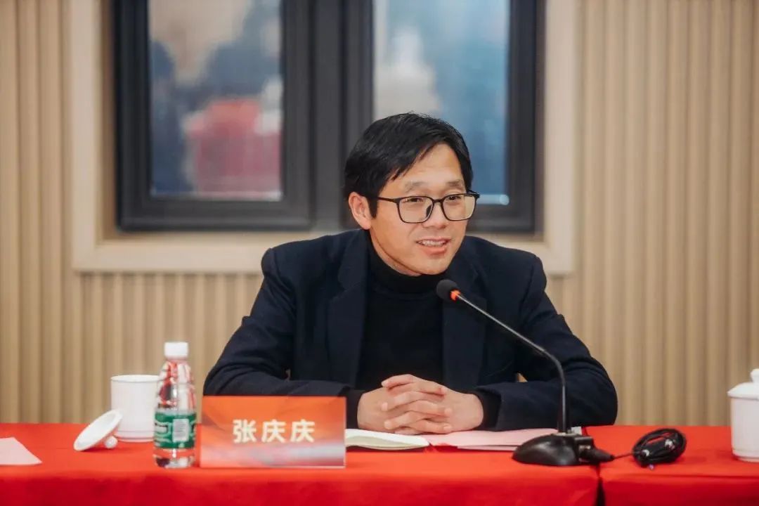 张庆庆,沈汉对本次沙龙活动作了精彩点评.