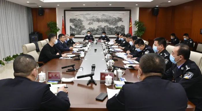 于海波同志到白城市督导调研公安工作看望慰问基层警务人员