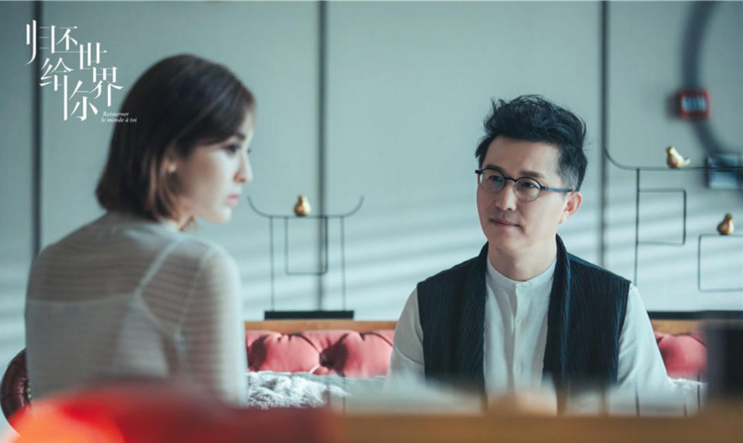 百亿珠宝家族内斗落幕翡翠王的昔日女婿离场大舅哥上任