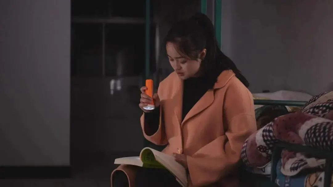一千零一夜90后乡村教师麻小娟用故事点亮孩子心灵
