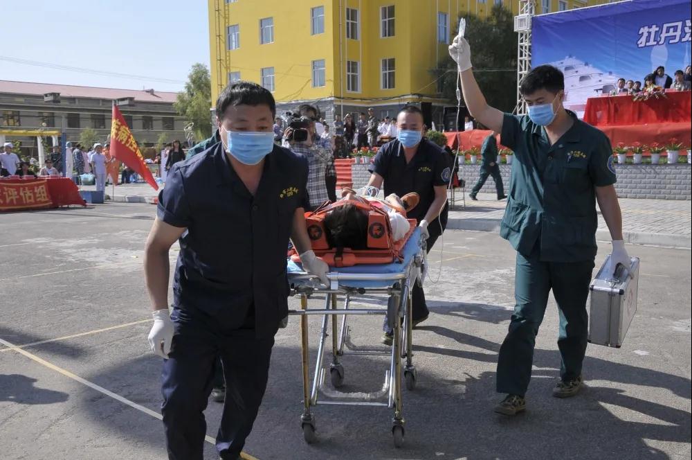 牡丹江市第一人民医院跑腿代挂挂号问题的简单介绍