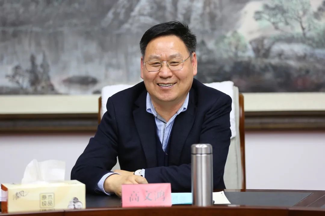 盟委书记代钦一行到内蒙古广播电视台走访座谈交流