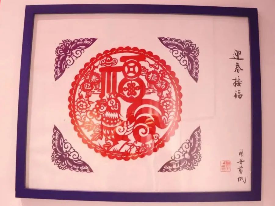 老费的作品 左右滑动查看更多非遗传承剪纸老费的手艺剪纸馆位于南桥