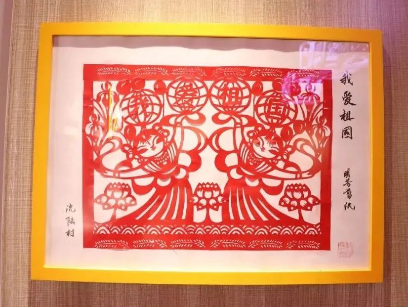 工作者,如今已到古稀之年,大部分时间都投入到了剪纸这项传统技艺中