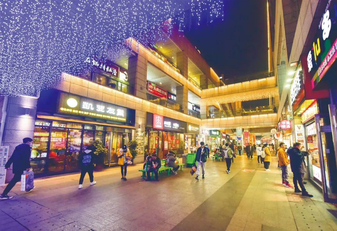 速看在黄石街头拍下画面