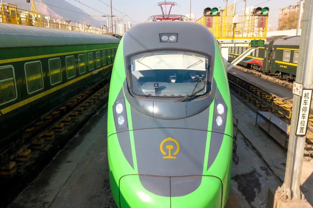 这款车型即将在"鼓形绿巨人"或"绿巨人plus版"被网友亲切地称为都有了