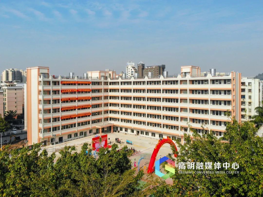 新变化高明一中新建宿舍楼体育馆投用时间是