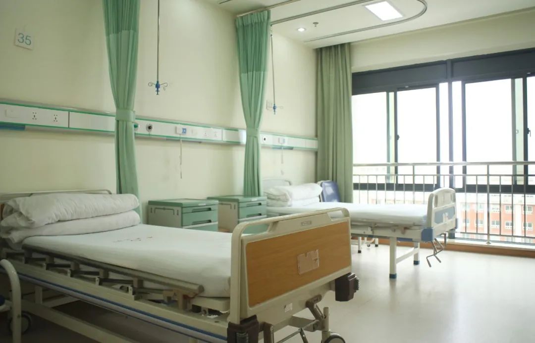 全国首家省级荣军医院整建制转隶高校