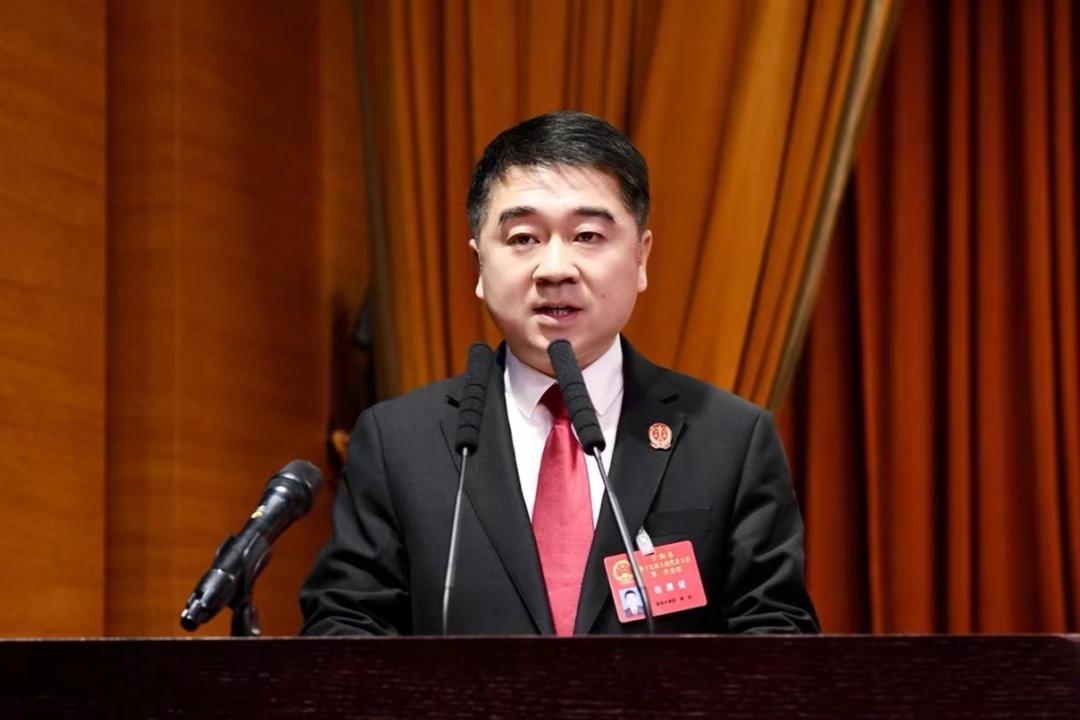 郑松当选宁海县人民法院院长