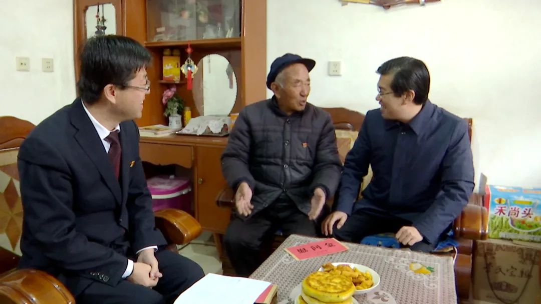 张振亚在辛店镇开展走访慰问活动