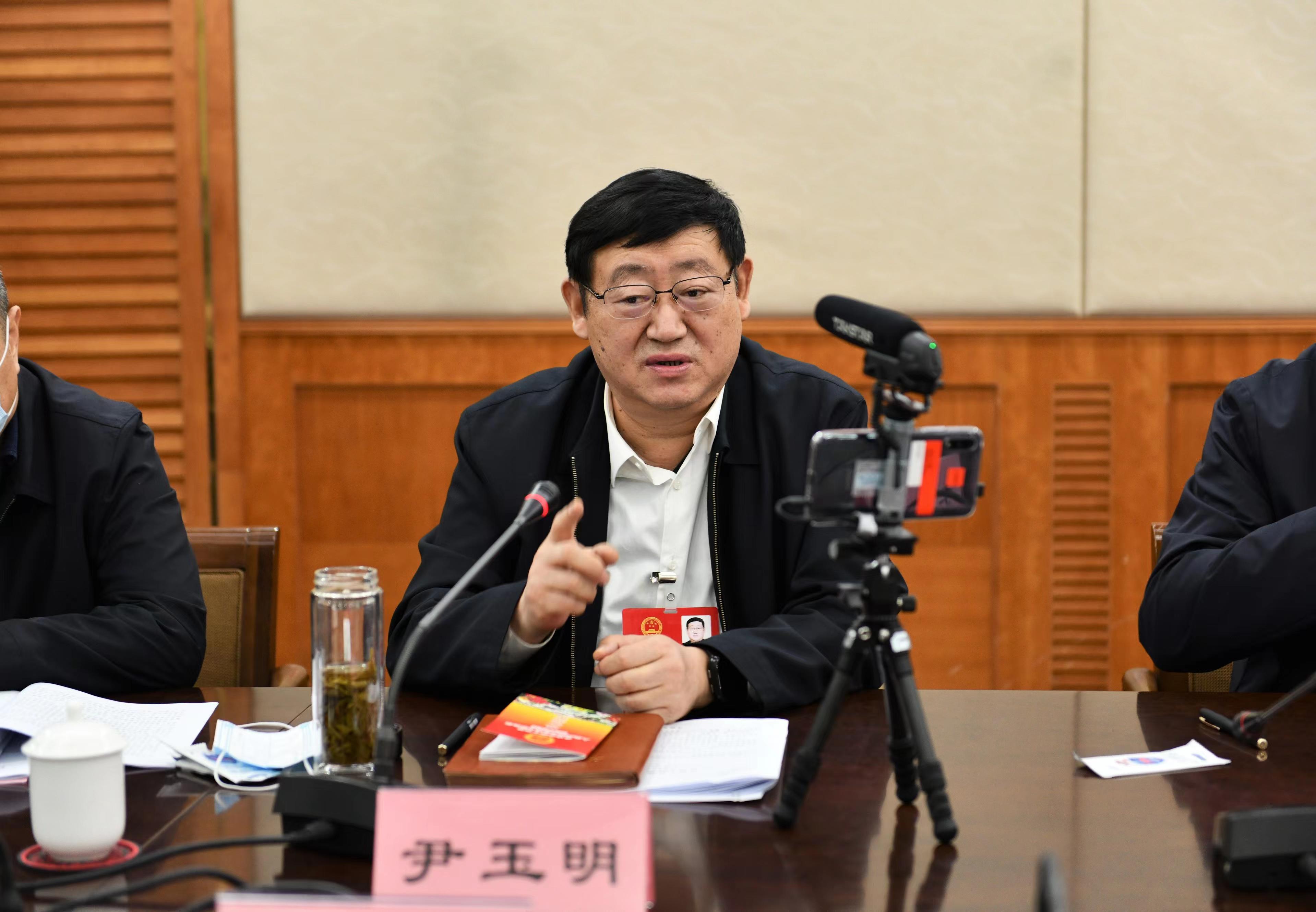 山东省人大代表尹玉明:为全市经济社会高质量发展贡献人大智慧和力量