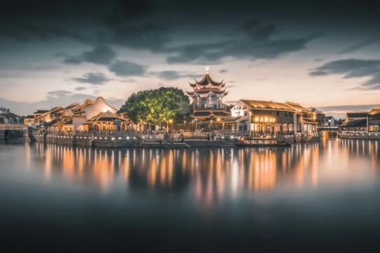 苏州山塘街码头夜景