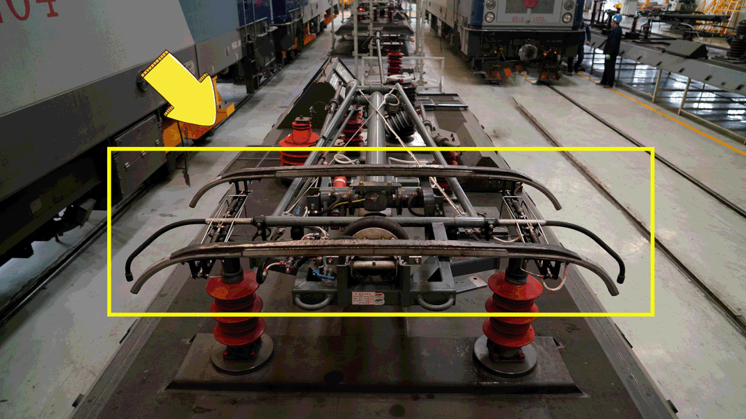 电力机车的"滑雪板"——受电弓碳滑板今天,小编给大家介绍一下没错