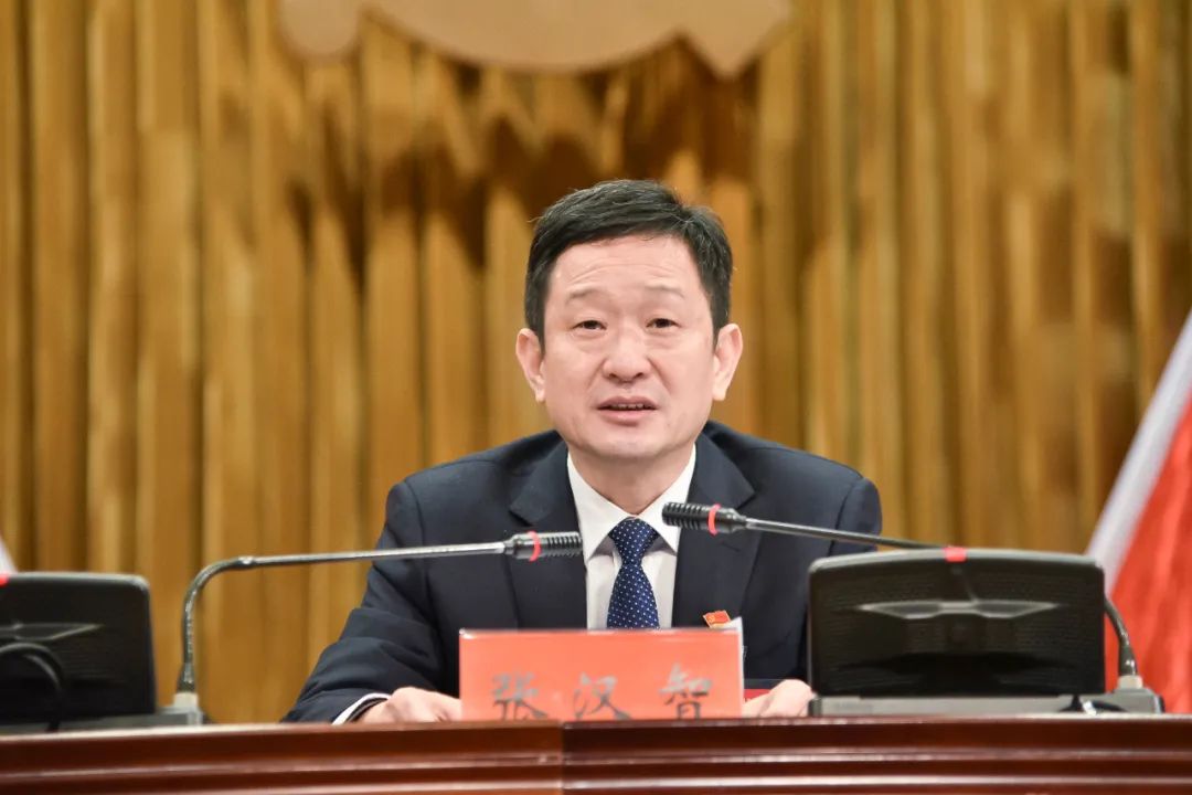 县委书记张汉智以七大行动年为抓手走稳走好新的赶考之路