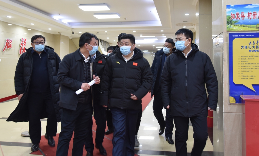 陈铁志到二道区卫健局调研防疫工作并慰问工作人员