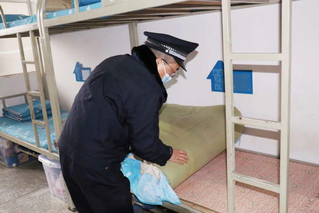 为确保春节期间监管安全和稳定,川北监狱聚焦监管区安全,开展节前大