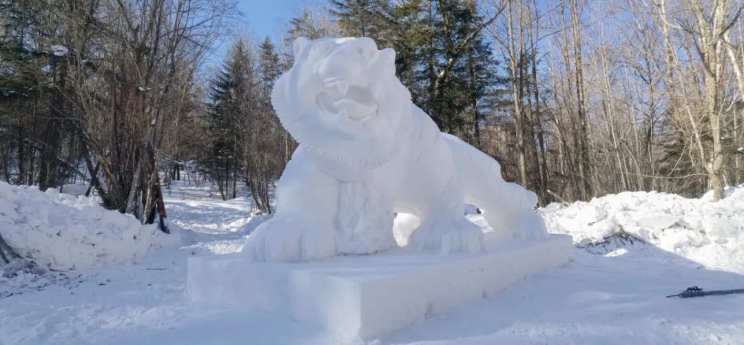 老虎雪人造型图片图片