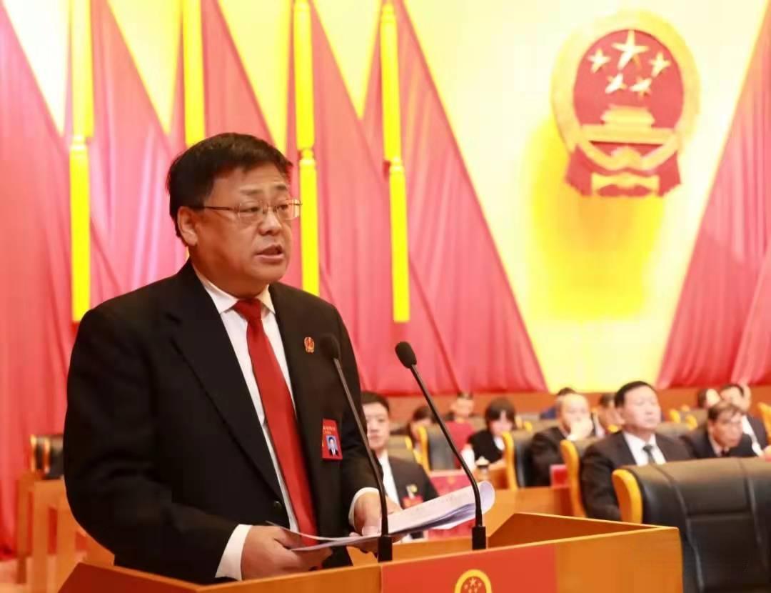 2022年1月28日,沧县法院党组书记,院长尹东升向沧县第十七届人民代表