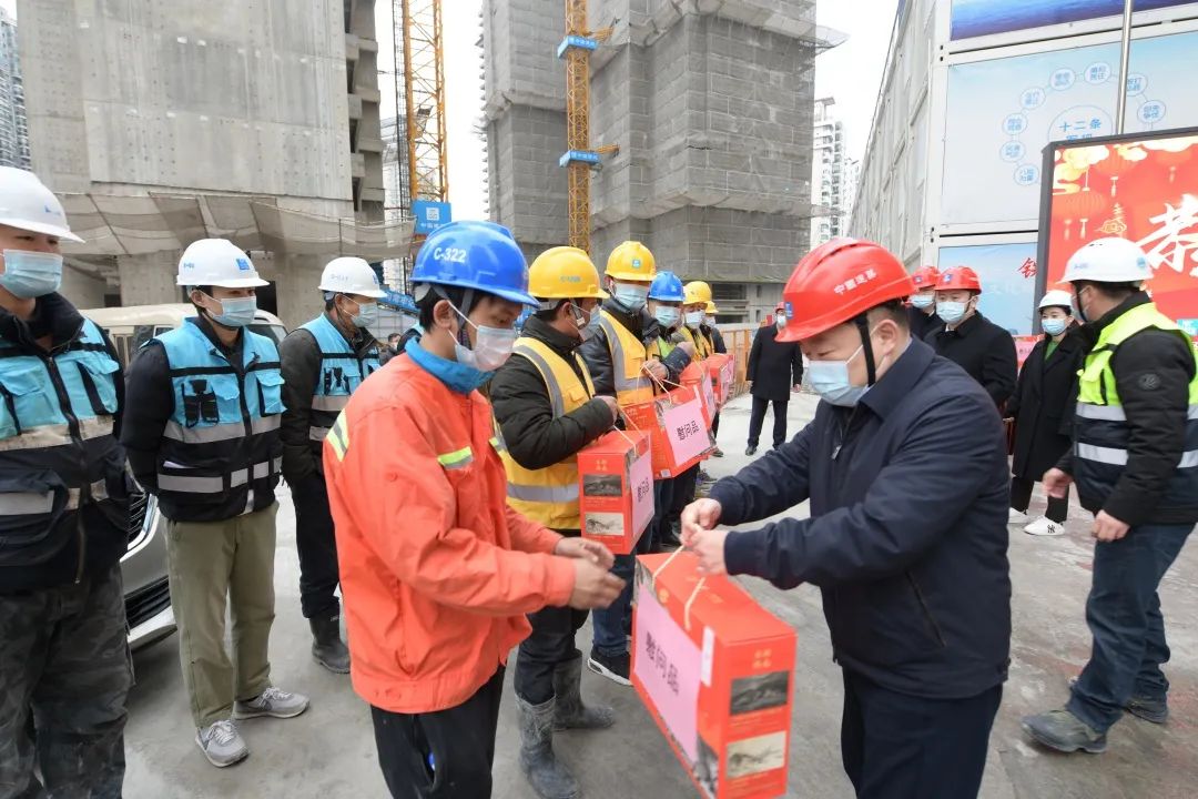 上海市住房與城鄉建設管理委員會主任姚凱到中建八局虹口區嘉興路街道