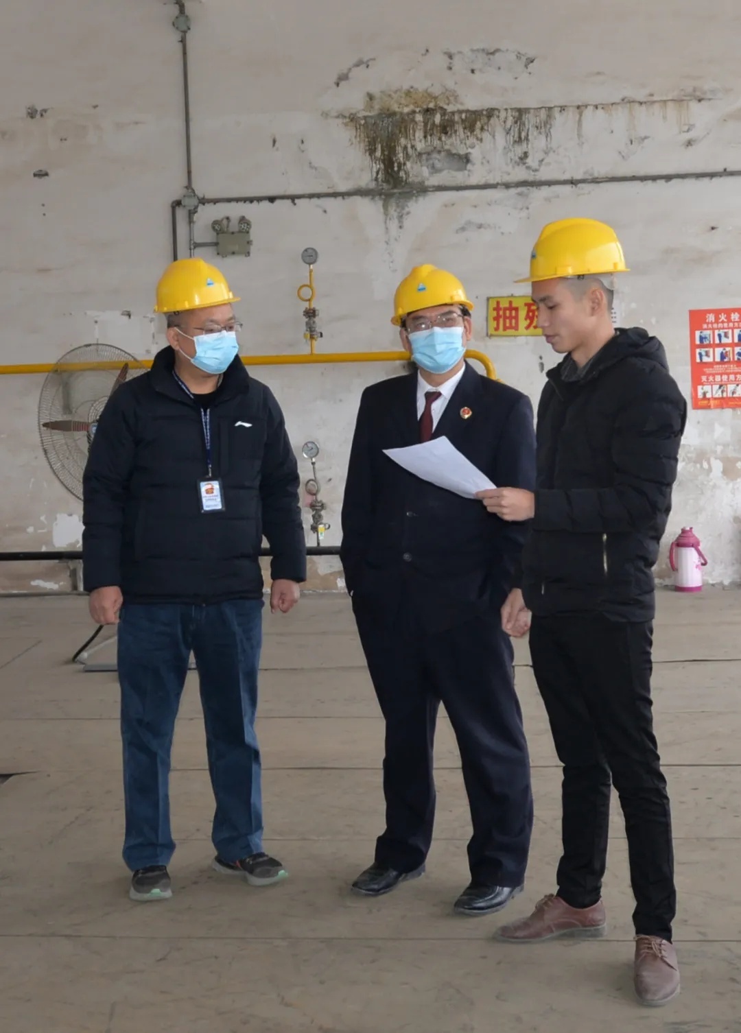 履职不停歇守护平安年新春走基层