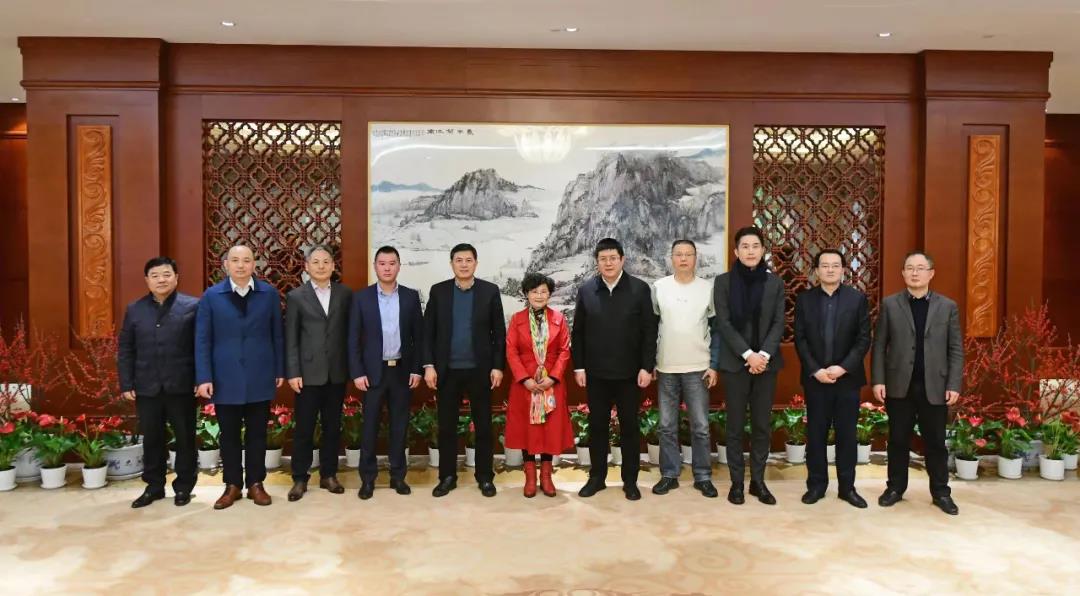 ▲早餐会后合影