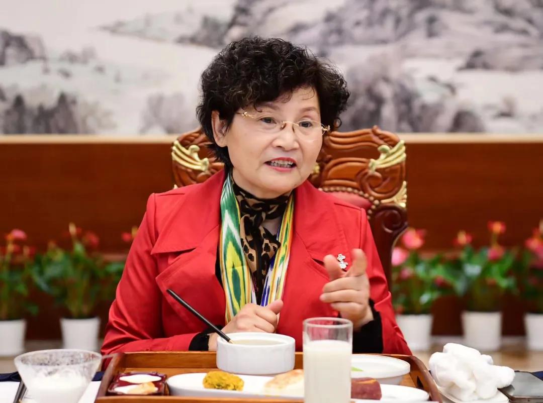 ▲阿联酋迪拜徽商贸易集团董事长 潘尚旭