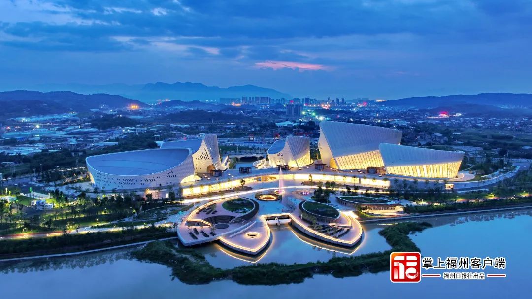 2條地鐵軌道縱貫南北青洲大橋,三江口大橋,道慶洲大橋,互為犄角串聯起