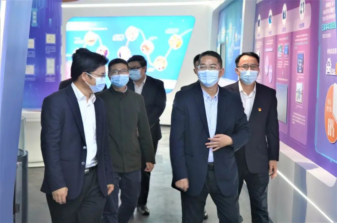 驻市国资委纪检监察组到广州公交集团综合调度指挥中心开展安全督导