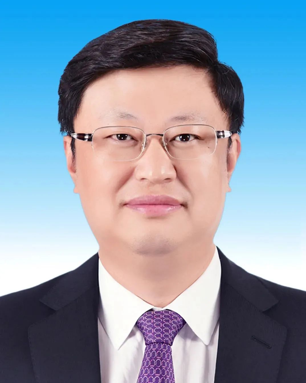 贵阳市政府新一届领导班子选举产生马宁宇当选市长