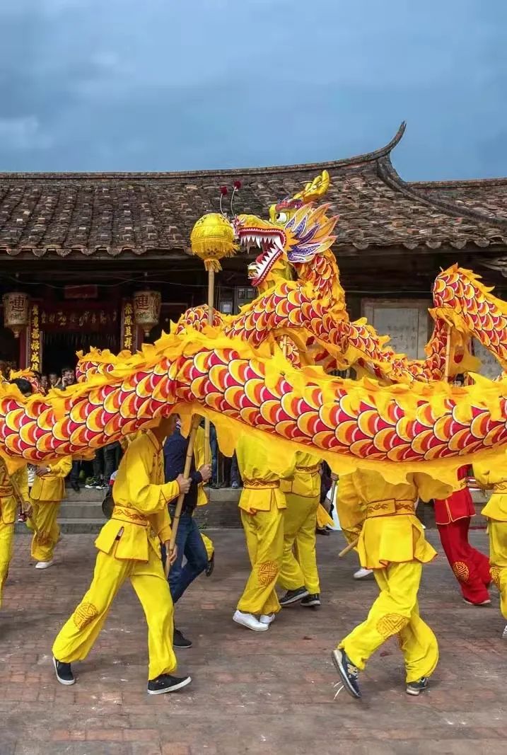 张力)菜头灯(摄影/郭泽宇)妈祖出游(摄影/张力)原标题《这就是莆田