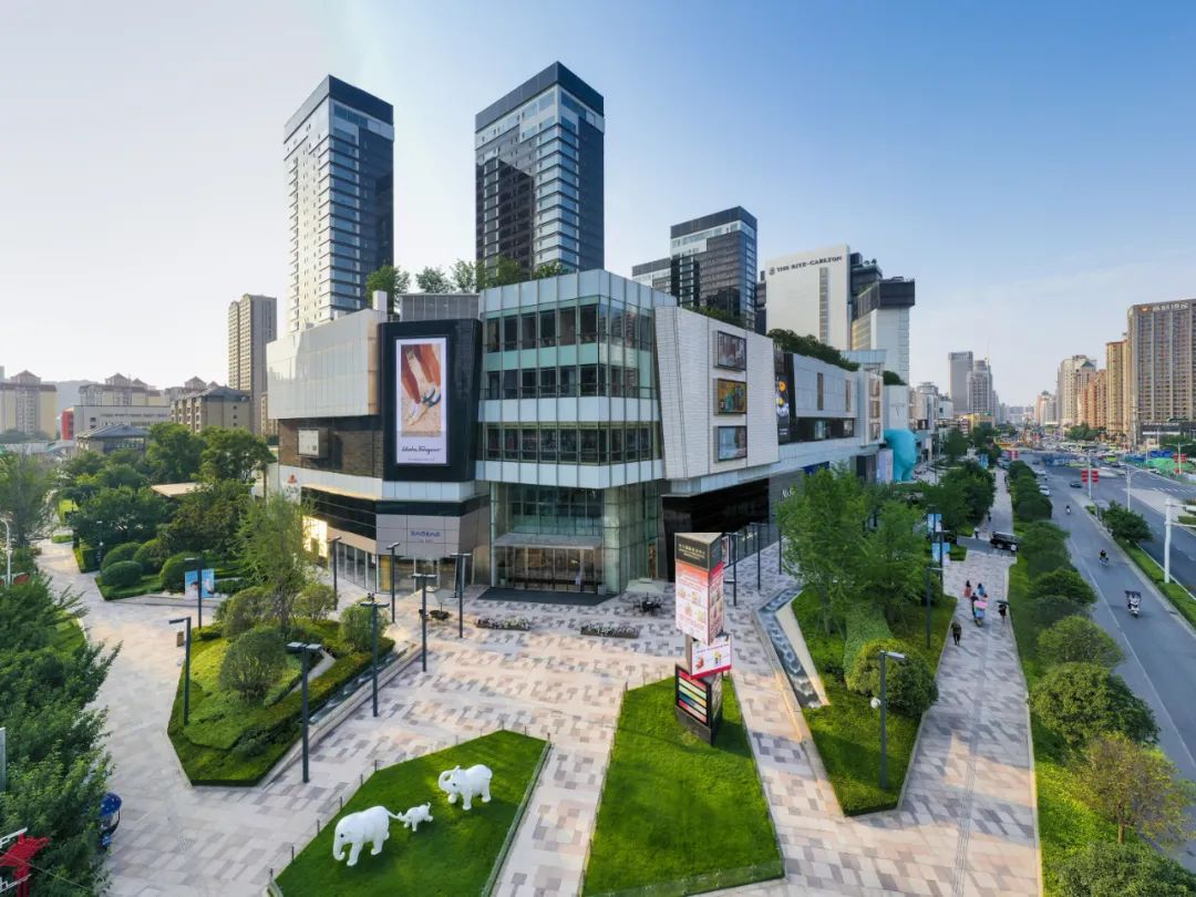 高新人的快乐回来了人间烟火气,最抚凡人心想要去万达购物,去嘉会坊