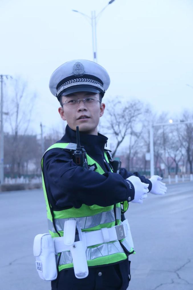 石嘴山公安这一帮本命年的虎警各个虎事殚殚