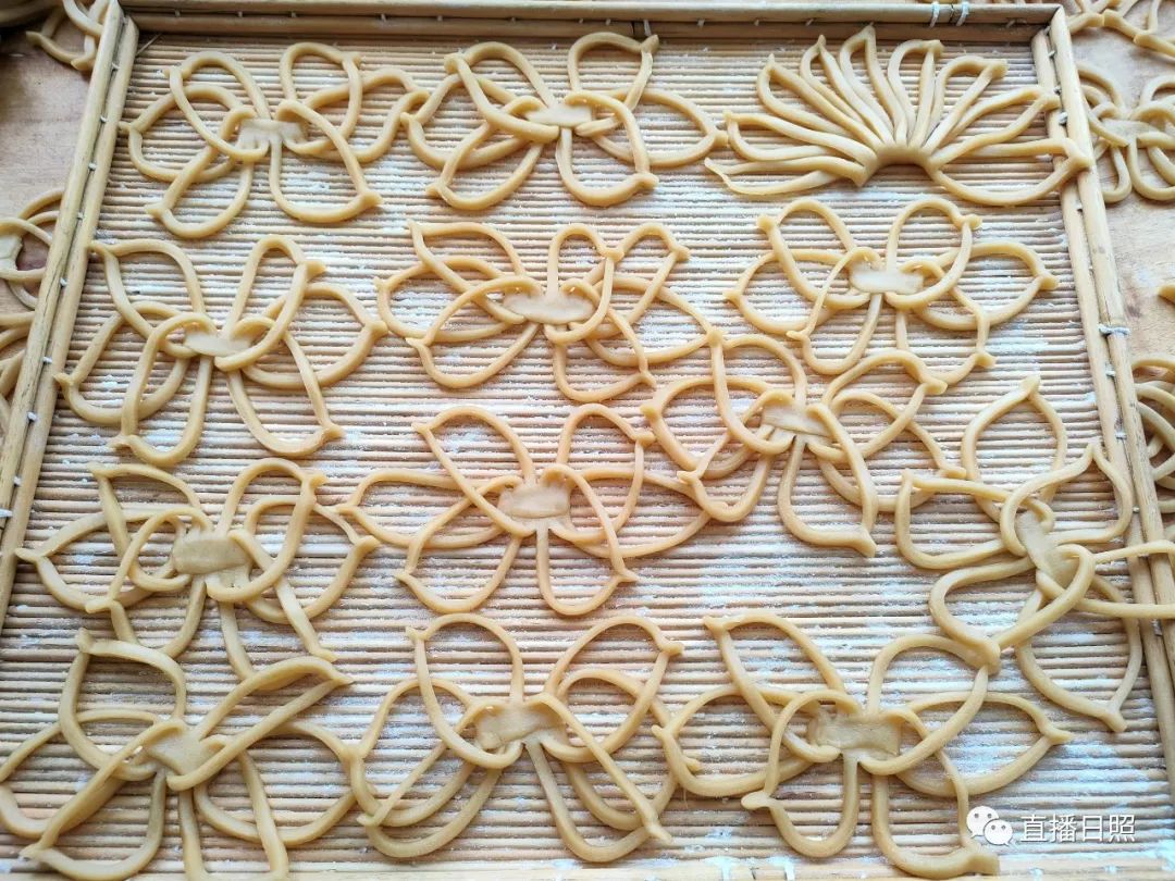 嘎嘣脆日照这种经典零嘴儿过年必吃