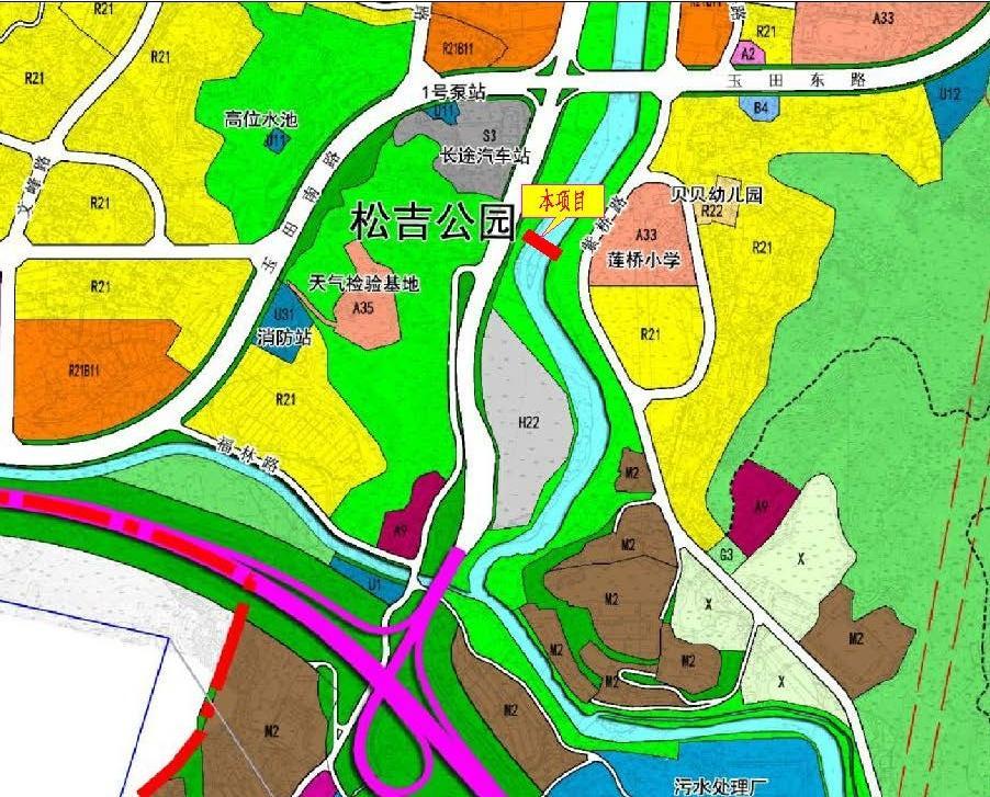 新丰河下游廊桥项目位于古田县城西街道京台高速公路出口(新丰河弯道