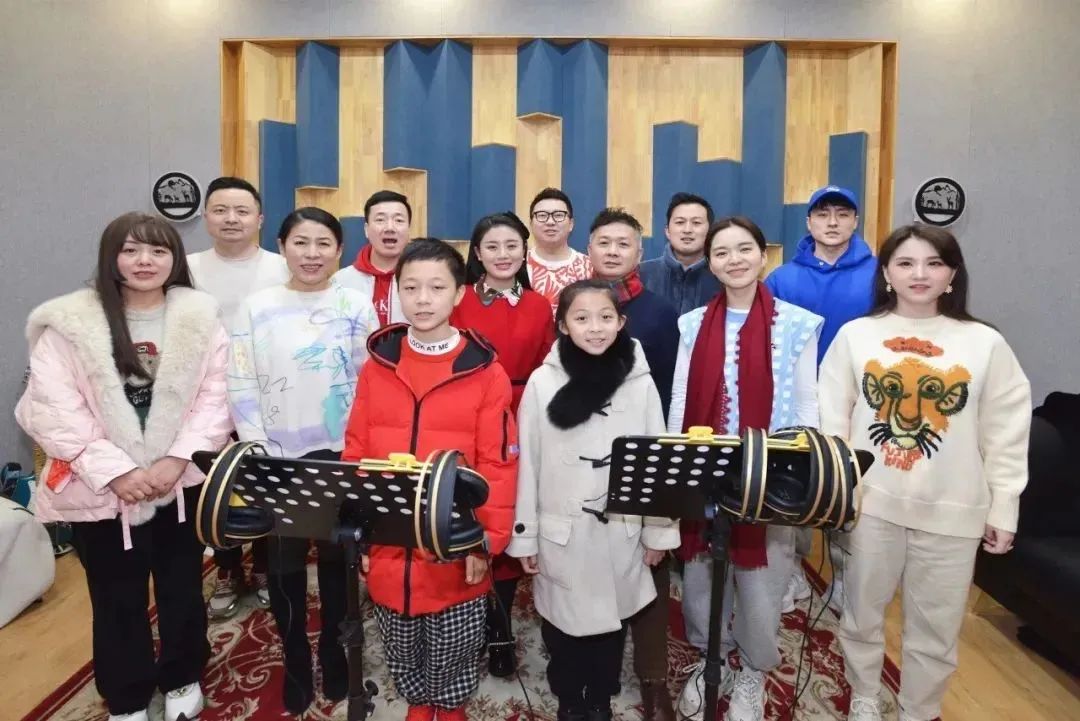 张全武编曲,齐中琪录制,陈韬,钱思舒,陈臻,吴昊睿,翁瑜,陈盼盼,姚可儿