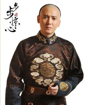 他是电视剧里的虚竹、韦小宝、九阿哥，更是萧山义桥的孩子 | 萧山籍演员韩栋冲在抗疫一线