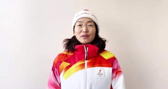 从鸟巢设计者到鸟巢志愿者中国建科建筑师张军英点燃冬奥会北京赛区