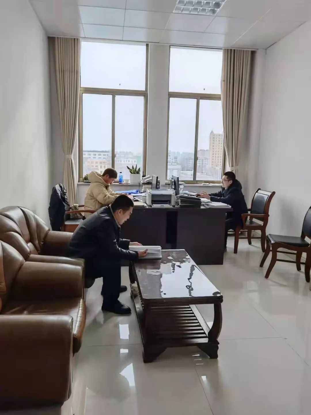 沂水法院凝心聚力开启新年第一天