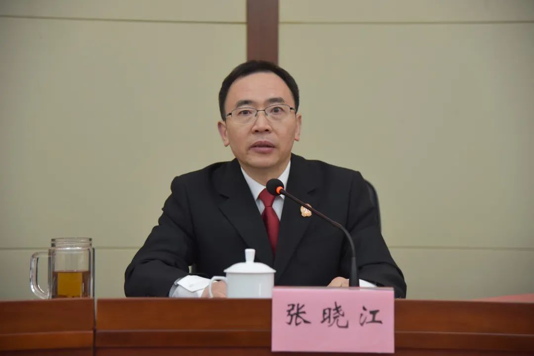 会上,院党组书记,院长张晓江传达学习了苏州市2021年度综合考核工作