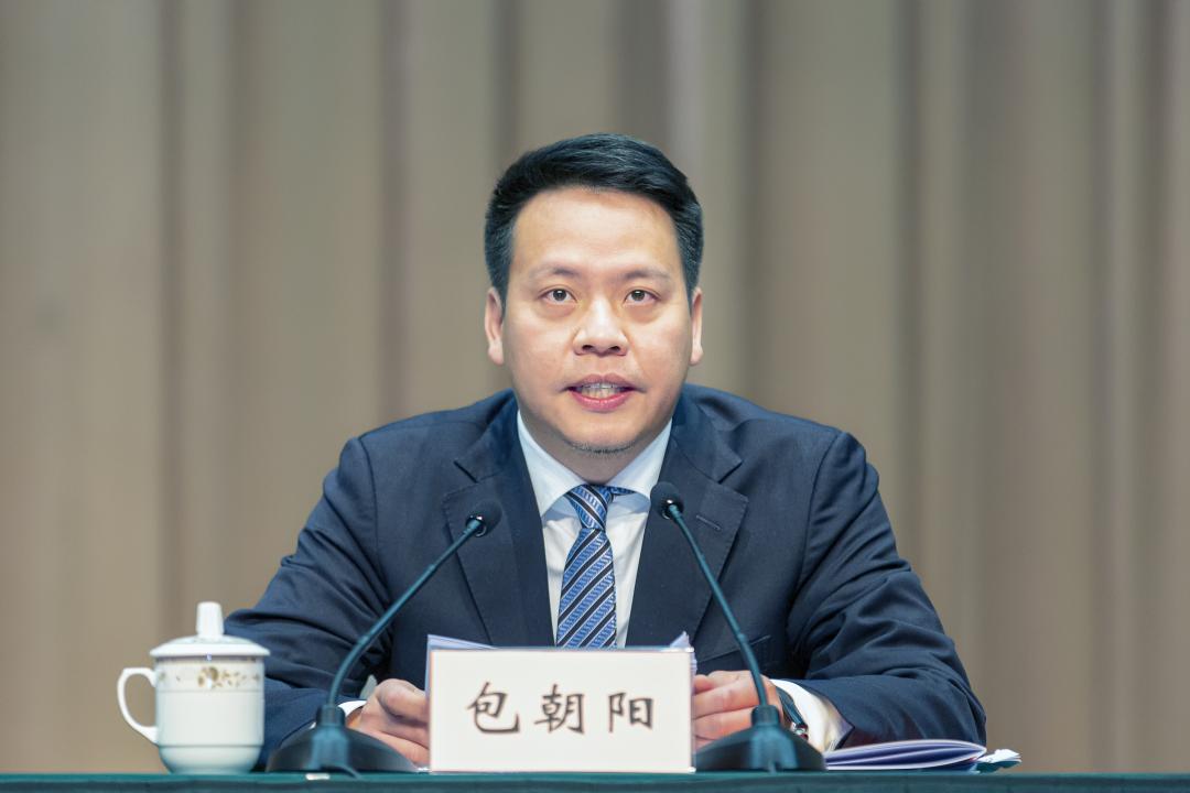 包朝阳跑出加速度干出新气象以优异成绩迎接党的二十大胜利召开