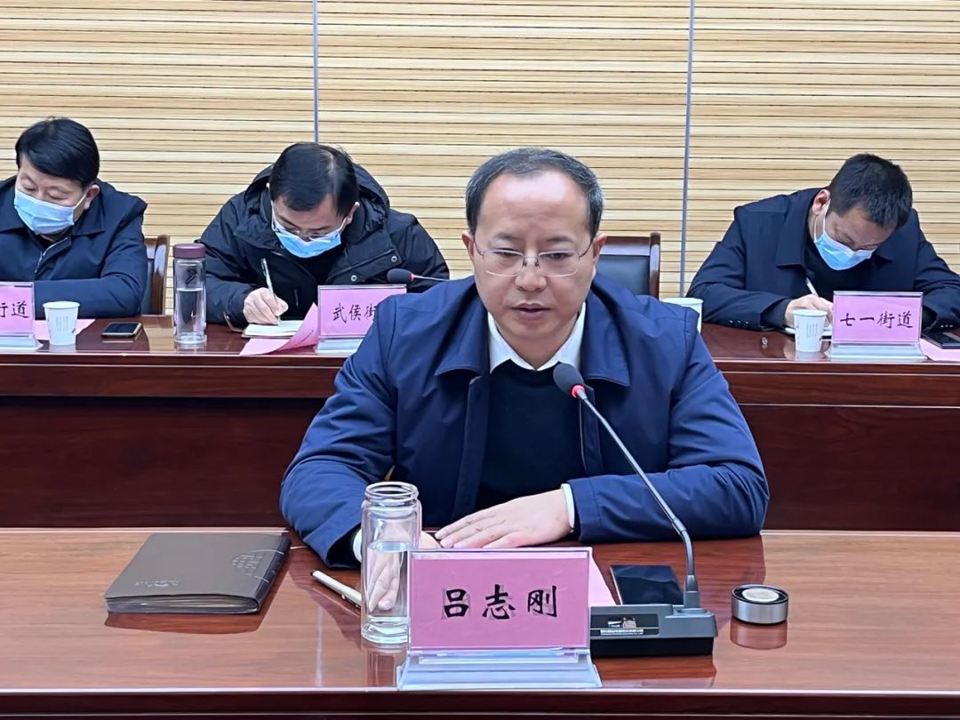 区委书记吕志刚会见中国铁工投资集团副总经理杨祯一行