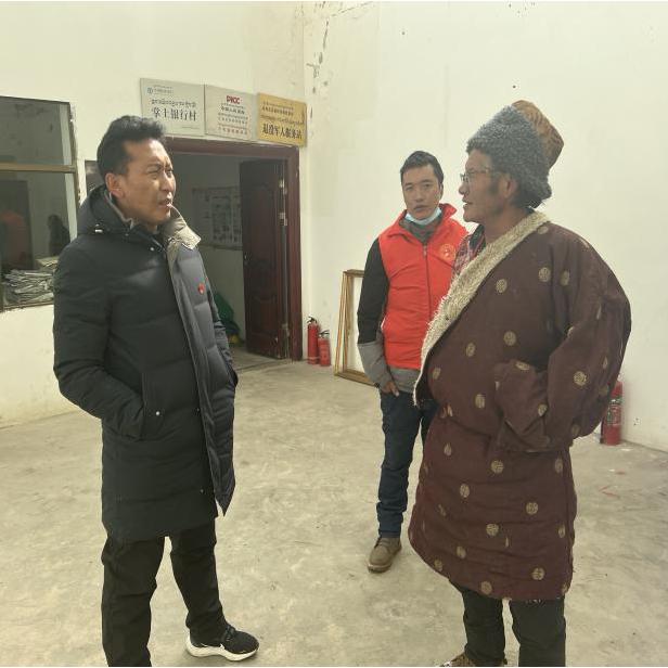 平措顿珠带队走村入户实地查看易灾村防抗灾工作开展情况