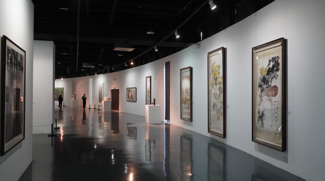 湖北美术馆记忆中的武汉一座城市的人文图景获评文化和旅游部2021年