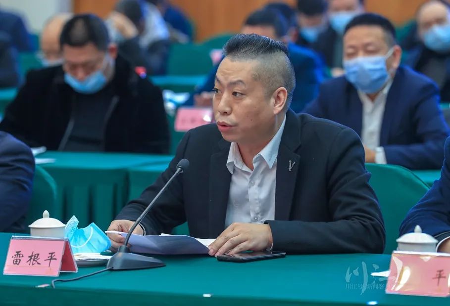 雷根平↑赵明全↑王孝永2中青年干部:咬定青山不放松↑徐波↑楚晓东