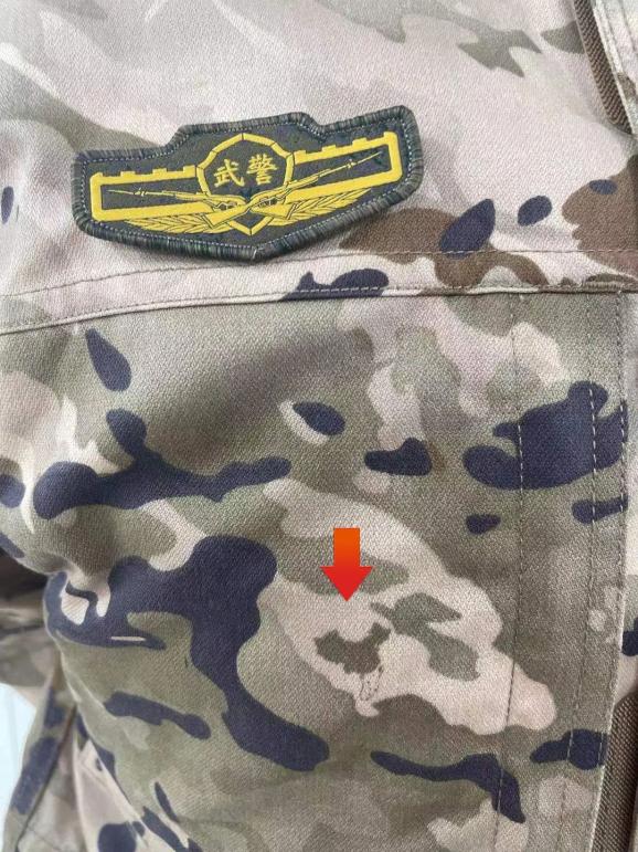 新军装的姓名牌这个细节刷屏了
