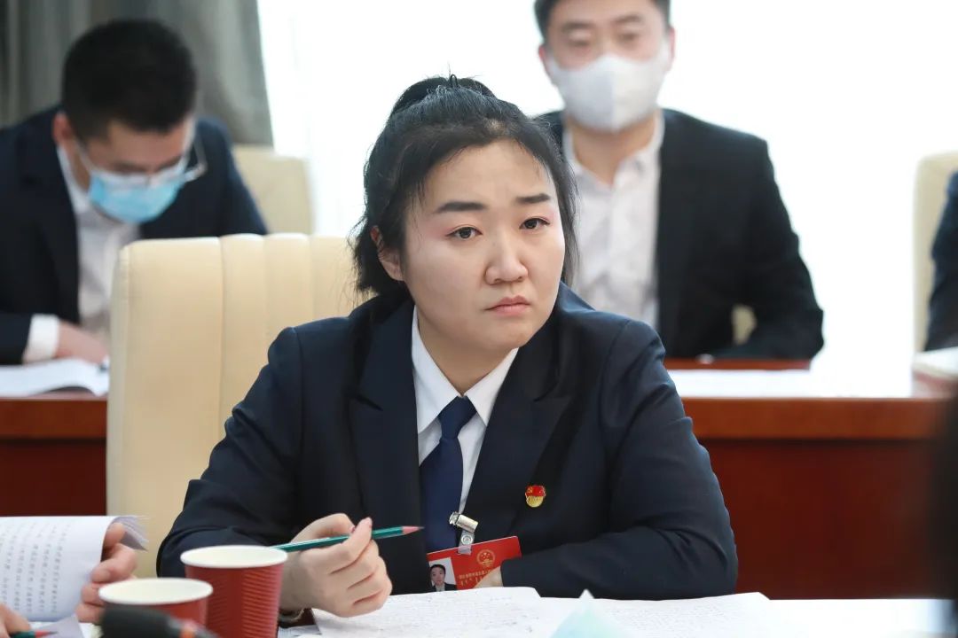 莎仁其其格 黄盟盟二审:张有林 呼日乐珠拉终审:苏媛转载请注明来源