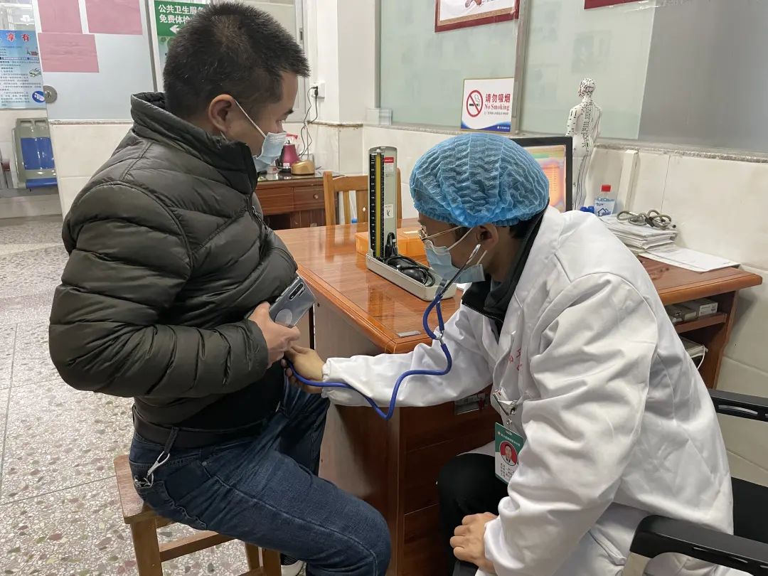 聚焦看病烦心事!铁场镇卫生院:优化就医服务流程,让患者少跑路多省心_澎湃号·政务_澎湃新闻-The Paper