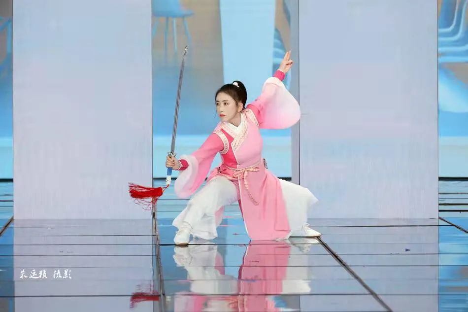天水师院张含亮荣登央视2022年元宵晚会_澎湃号·政务_澎湃新闻-The Paper